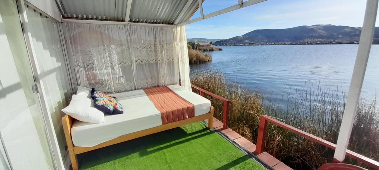 Uros Amaru Marka Lodge Exterior photo